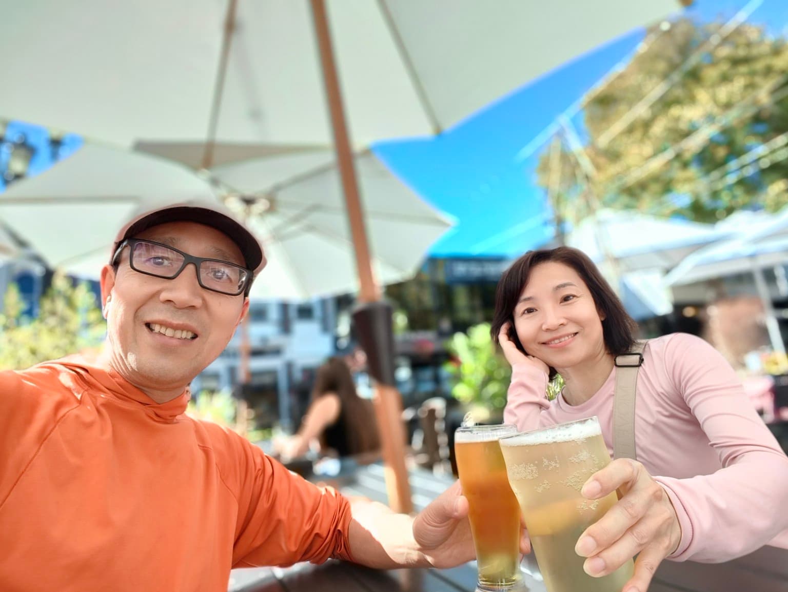 After a long time, we could sit down again and have a draught beer each.
