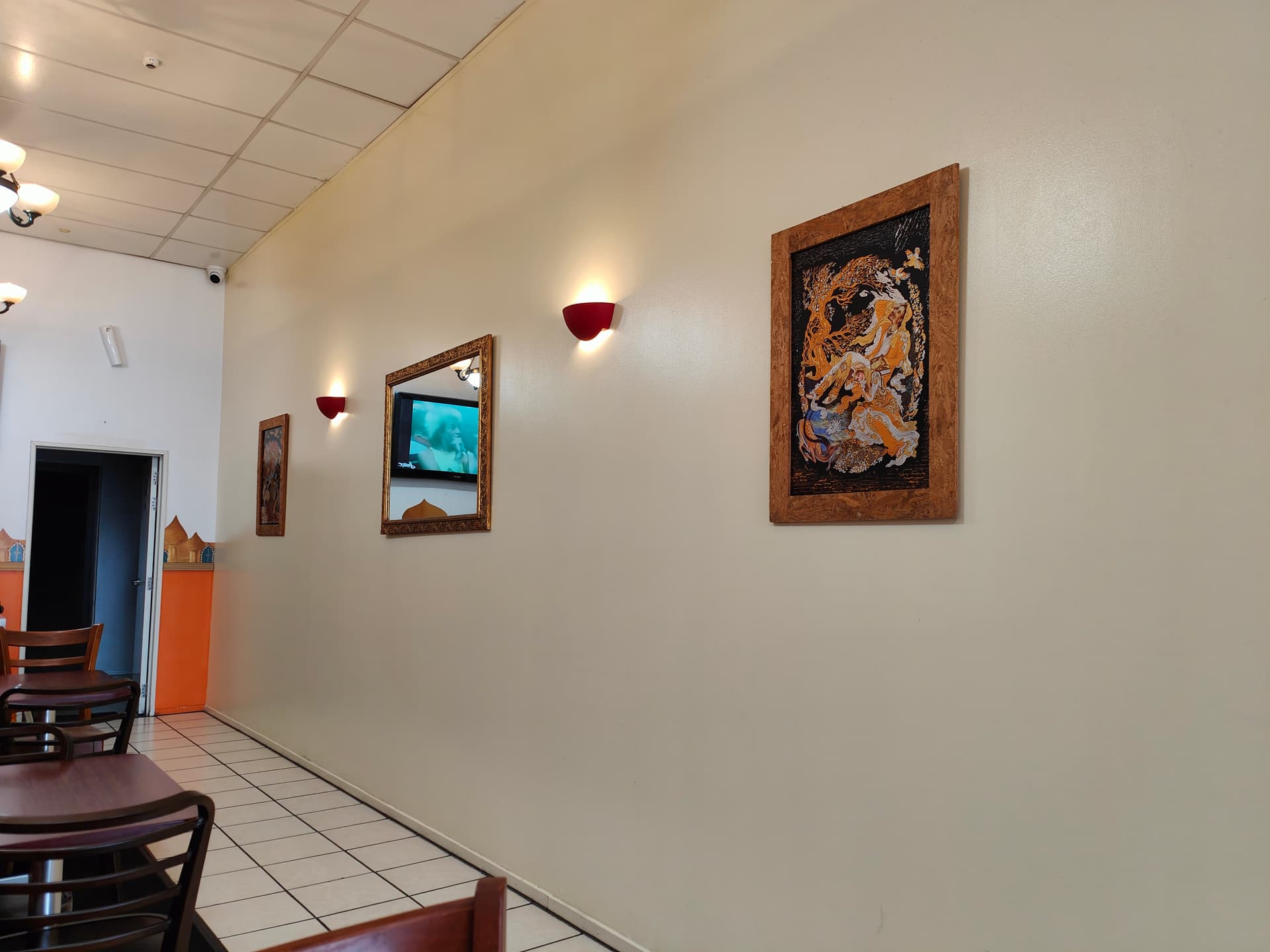 Another decorated interior wall inside Aladdin
